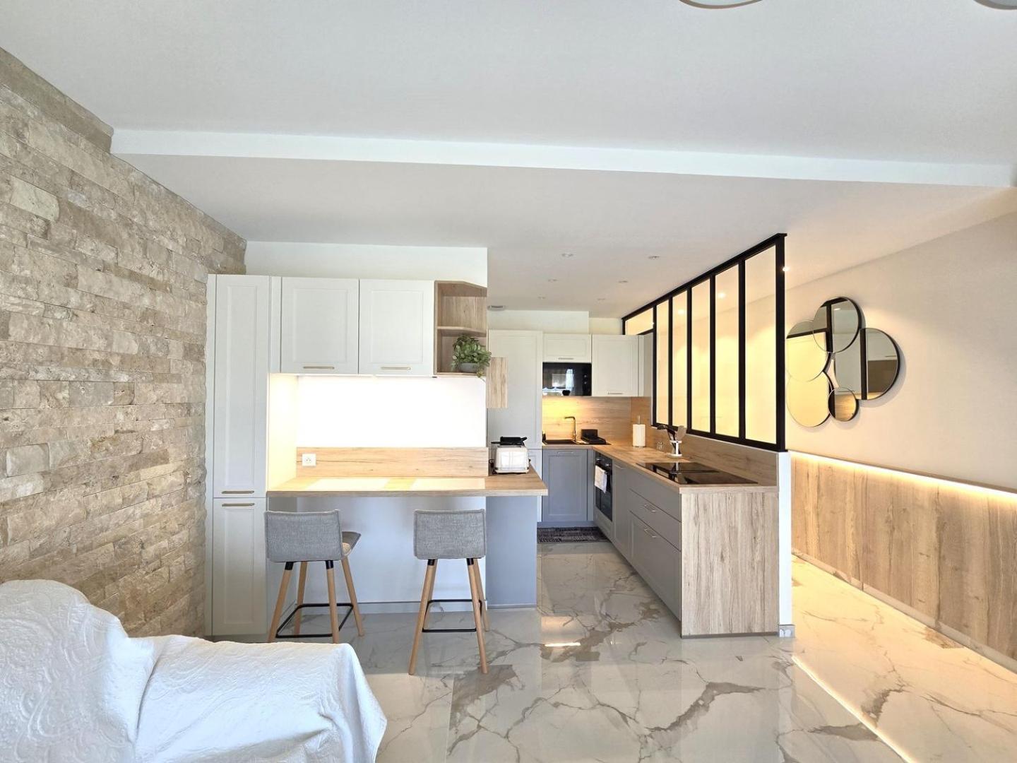 Superbe Appartement Vue Mer - Terrasse - Parking Villeneuve-Loubet Buitenkant foto